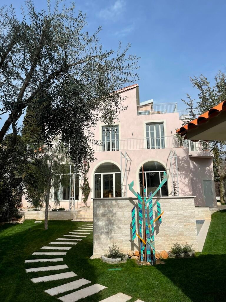 Ravalement de façade — réalisation RP Perrignier
