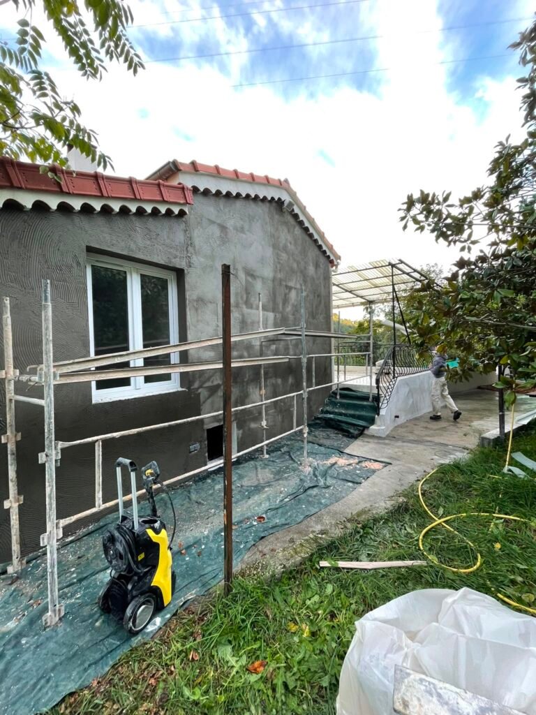 Ravalement de façade — réalisation RP Perrignier